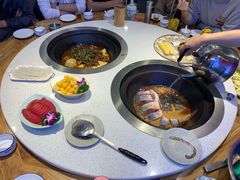 -山里屯铁锅炖·东北菜(康桥店)