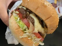 -The Habit Burger Grill 哈比特汉堡(爱琴海店)