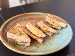 香辣牛肉热烤三明治-blend咖啡部落(卓悦中心店)