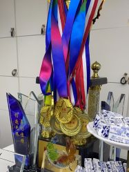 -LJOY丽锦造型·烫发染发