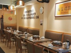 -胡须佬鸡煲四季火锅店(石厦西村直营店)