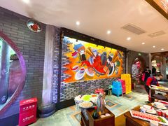 等位区-李雪火锅食府(宽窄巷子总店)