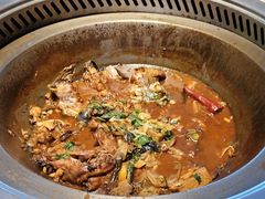 -山里屯铁锅炖·东北菜(康桥店)