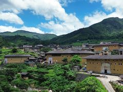 -初溪土楼群