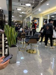 -AYO SALON