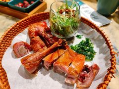 -锦府盐帮·侯宅(五棵松万达店)