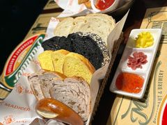 -马迭尔德式西餐精酿啤酒屋(中央大街店)