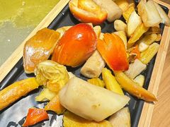 -一朵菌·野生菌探索家火锅(南亚店)
