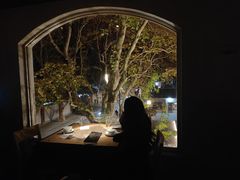 -穹六人间 people 6(岳阳路店)