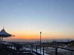 -采薇庄园四季滑雪场