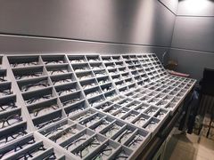 -潘多拉眼镜·蔡司依视路明月(潘家园店)