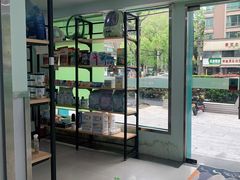 -佳雯宠物医院(金华南路分院)