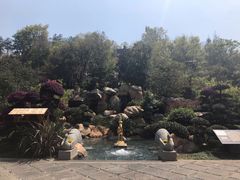 -七彩云南古滇温泉山庄