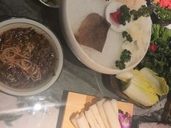 -慢丽江·云南野生菌土鸡锅(西山店)