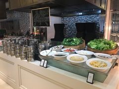 -海口绿发希尔顿酒店-田园汇自助餐·三文鱼·海鲜