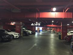 -欧尚超市苏州店停车场(金鸡湖路店)