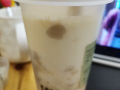 -喜茶(杭州滨江宝龙店)