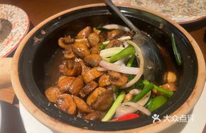 Black Pepper Stir-fried Fresh Mushrooms