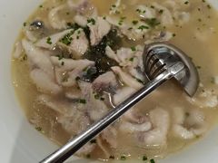 -严记小天府酸菜鱼(西四路店)