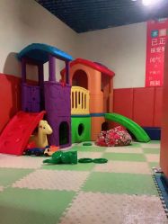 -鱼乐贝贝婴幼儿童水育中心(紫成嘉园店)