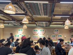 -云阿蛮云南生烫牛肉米线(奉贤路店)