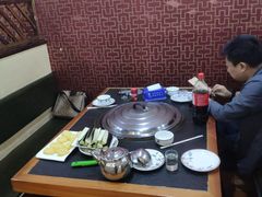 包厢-俊家铁锅炖鱼(地工路店)