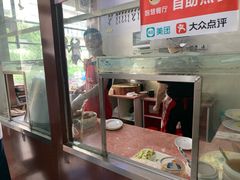 -粤味轩快餐店(天下第一泉店)