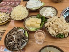 -黔三一夺夺粉酸汤火锅(百信店)