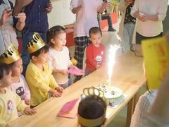 -魔力熊儿童早教托育中心(硚口同馨店)