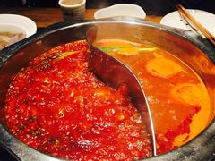 -纸盐河码头火锅(十八梯店)
