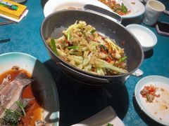-呷湘厨·鱼汤捞饭·剁椒鱼头·辣椒炒肉(国家会展中心店)