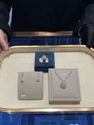 -Cindy Jewelry·钻戒·彩色宝石