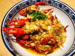 特色蒜蓉小龙虾-文叔·湖北名小吃·小龙虾(华强北店)