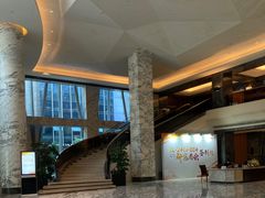 -上海虹桥祥源希尔顿酒店