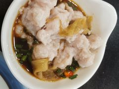 酸汤兔大锅-老来福·非遗酸汤兔(凯旋路店)