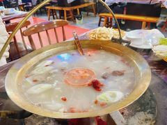 -江湖亮亮蒸虾大排档烤全羊清真(武汉总店)