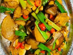 -95号酱骨·一块豆腐(展春园西路店)