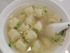 -老西白点心店