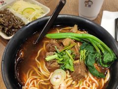 -李先生牛肉面大王(上海站南广场店)