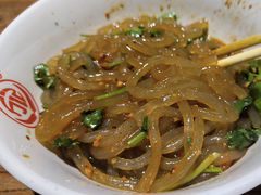 -万记麻辣烫国展总店