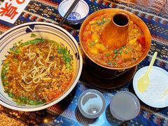 -蜗牛小馆醉乡民谣云南菜(惠新西里店)