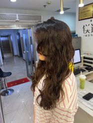 -镁连社·美联社