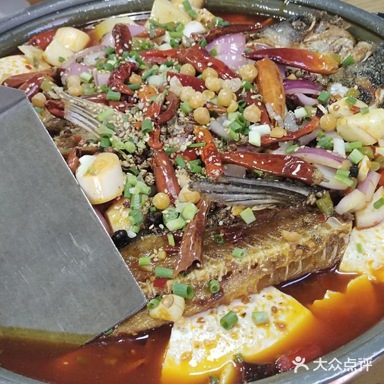 张火火·自助鱼蛙火锅·川菜·烤鱼·牛蛙