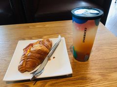 -星巴克(绵阳涪城凯德店)