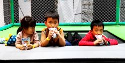 -反弹蹦床公园·亲子乐园·团建·派对(尚品奥莱店)