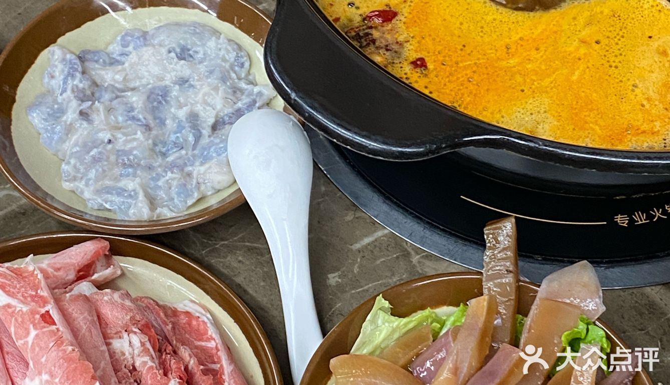 这家火锅店的菜品价格居然只要个位数‼️ 