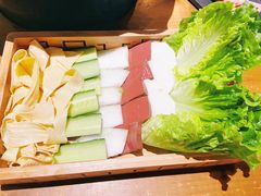 -白乐天毛肚火锅馆(解放碑店)