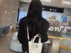 -浙江华贸鞋业服饰城