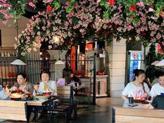 大堂-沪小胖小龙虾(淮海中路旗舰店)
