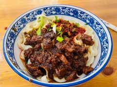 -铁蛋鸡汤刀削面(草滩六路店)